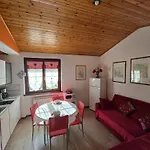 Casa Caberlon 度假居 马尔切西内